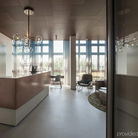 Ema House Hotel