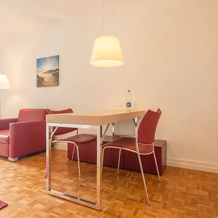 إي إم أي هاوس للأجنحة الفندقية زيورخ