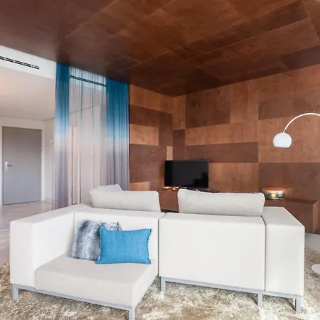 Ema House 4* Цюрих