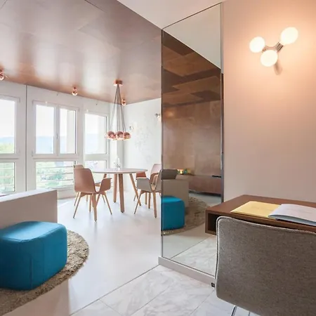 Ema House Готель Цюрих