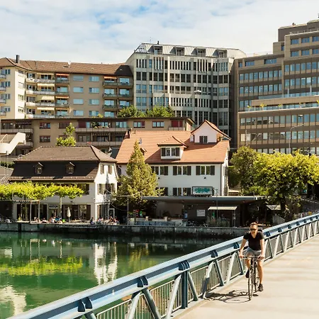 Готель Ema House