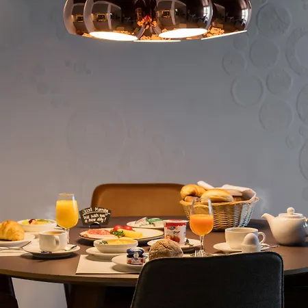 Ema House Готель 4*