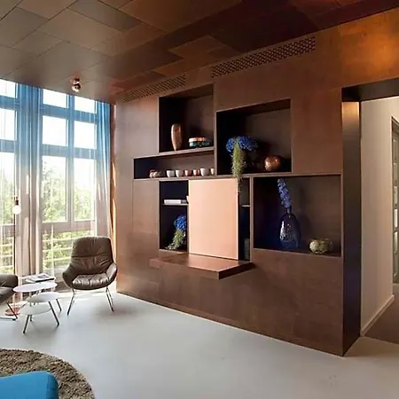 Ema House Отель