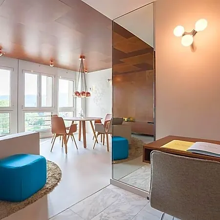 Отель Ema House 4*