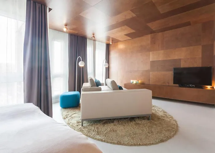 Ema House 4* Zurich