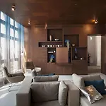 Ema House