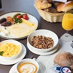 Ema House Hotel